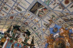 Der bekannte Bilderhimmel der Kirche Hergiswald in Kriens/Obernau. (Bild PD)