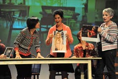 Andere «Kalender Girls» sorgen für erstaunte Gesichter. (Bild: Urs Hanhart (Altdorf, 24. Oktober 2018))