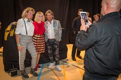 Nach dem Konzert gibt es Autogramme und Erinnerungsfotos. (Bild: Christian H. Hildebrand (Baar, 27. Oktober 2018))