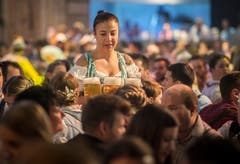 An immer mehr Orten in der Schweiz finden Oktoberfeste statt. Damit scheint sich ein neuer Brauch zu etablieren. (Bild: Reto Martin)