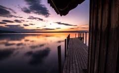 Abendrot am Zugersee. (Bild: Daniel Hegglin (Zug, 7. Oktober 2018))