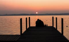Sonnenuntergang über dem Zugersee. (Bild: Daniel Hegglin (Zug, 8. Oktober 2018))