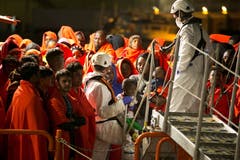 Die UNO wäre «enttäuscht», aber «nicht niedergeschlagen», wenn die Schweiz den UNO-Migrationspakt nicht unterzeichnen würde. UNO-Sonderbeauftragte Louise Arbour zweifelt jedoch an den Argumenten. Der nicht rechtsverbindliche Text sei von rund 190 Staaten unterzeichnet worden. «Keines dieser Länder hat die Absicht, auf seine Souveränität zu verzichten.» Bild: Alvaro Cabrera/EPA