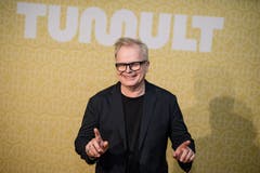 Herbert Grönemeyers fünfzehntes Album «Tumult» ist von der politischen Lage in Deutschland geprägt. Doch die neuen Lieder sind keine Schulstunde gegen den Rechtsruck, sondern unterhaltsam, poetisch und ergreifend. Bild: Clemens Bilan/EPA