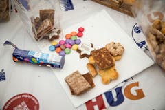 Die kleinen Dekorateure haben ganz unterschiedliches Baumaterial. (Bild: Manuela Jans-Koch, Malters, 10. November 2018)