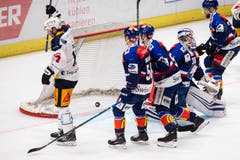 Zugs Raphael Diaz jubelt nach seinem 2:0. (Bild: Ennio Leanza/Keystone (Zürich, 13. November 2018))