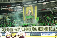 Die Fans ehren Geo Mantegazza (Bild: Marusca Rezzonico / Freshfocus)