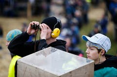 Auch die Jugend interessiert sich dafür (Bild: Stefan Kaiser (Zug, 15. November 2018))