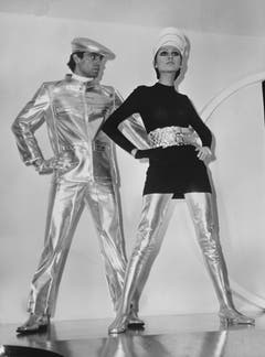 Space-Look vor 50 Jahren: aus der 1968er-Kollektion von Pierre Cardin.