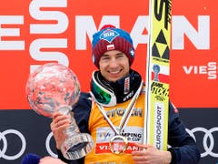 Kamil Stoch aus Polen - der Überflieger der Skisprung-Szene startet am Wochenende in seiner Heimat zur neuen Saison (Bild: KEYSTONE/EPA/ANTONIO BAT)