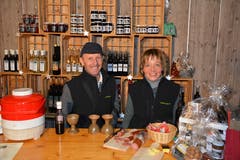 Weihnachtsmarkt in der Holderschüür in der Gemeinde Kirchberg. (Bild: Beat Lanzendorfer, 17.11.2018)