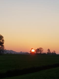 Sonnenuntergang im Hudelmoos. (Bild: Reto Schlegel)