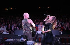 Gölä mit Corinne Gfeller von der Band ZIBBZ. (Bild: PD)