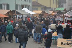 Chlausmarkt in Mosnang. (Bild: Beat Lanzendorfer, 25.11.2018)