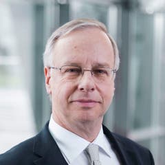 Andreas Burckhardt holte Keller-Sutter im Jahr 2013 in den Verwaltungsrat der Bâloise-Versicherung, den er präsidiert. Zuvor sass Burckhardt für die Liberal-Demokratische Partei im Basler Kantonsparlament, zudem präsidierte er die Handelskammer beider Basel.