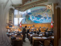 Der Nationalrat hat am Dienstagmorgen mit der Budgetdebatte begonnen. Die vorberatende Kommission will aus dem Voranschlag des Bundesrates rund 70 Millionen Franken herausstreichen. (Bild: KEYSTONE/LUKAS LEHMANN)