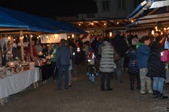 Weihnachtsmarkt in Ganterschwil. (Bild: Beat Lanzendorfer, 28.11.2018)