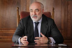 Platz 3 belegt der russische Investor Viktor Vekselberg mit 10 bis 11 Milliarden Franken. Er wohnt im Kanton Zug. (Bild: Manuela Jans (Zug, 7. Mai 2010))