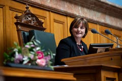 Die Tessiner SP-Nationalrätin Marina Carobbio ist höchste Schweizerin. Der Nationalrat hat die 52-Jährige zu Beginn der Wintersession zur 198. Präsidentin gewählt. Zum neuen Ständeratspräsidenten ist der Walliser CVP-Politiker Jean-René Fournier gewählt worden. Nach seinem Jahr als Ständeratspräsident will sich der 60-Jährige 2019 aus der aktiven Politik zurückziehen.Bild: Anthony Anex/Keystone