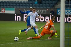Der 1:1-Ausgleich durch Luzerns Blessing Eleke. (Bild: Dominik Wunderli (Luzern, 4. November 2018))