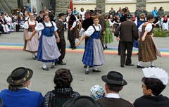 ...aber auch die Grossen schwangen das Tanzbein.