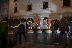 Karnöffelzunft präsentiert Fasnachts - Figuren aus Holz im Städtli Willisau. Bild: Corinne Glanzmann (Willisau, 27. Oktober 2018)
