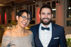 Genossen den Abend: Celia Mauro aus Zofingen und Stefan Ging aus Strengelbach, Mitarbeiter der nominierten Schär Druckverarbeitung AG in Wikon.
