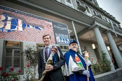 Mike Hauser (links) und Kari Bründler organisieren dieses Jahr das Blues Festival. Zudem ist Hauser Präsident des Luzerner Fasnachtskomitees und Kari Bründler ist sein