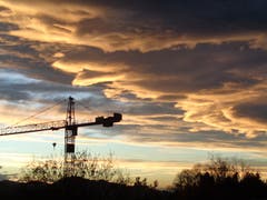 Abendstimmung über der Stadt St.Gallen. (Leserbild: Renata Pfister - 6. November 2018)