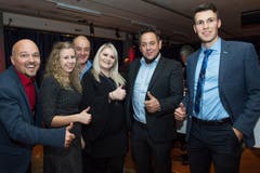 Auch ohne Preis bei guter Laune: Das Team um Daniel Odermatt (links), CEO der Zuger Firma Leancom GmbH.