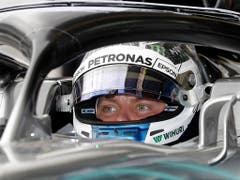 Valtteri Bottas war am Freitag der schnellste Fahrer im Training (Bild: KEYSTONE/AP/ANDRE PENNER)
