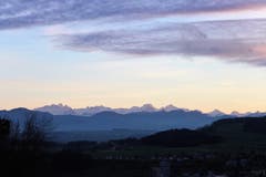 Die Berner Alpen, vom Stierenberg aus fotografiert. (Bild: Josef Habermacher (Stierenberg, 10. Dezember 2018))