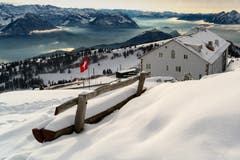 Der erste Schnee auf der Rigi. (Bild: Marco Schäfer (Rigi Kulm, 28. November 2018))