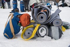 Filz im Schnee: Die Biwaks mussten mobil sein. (Bild: Boris Bürgisser, Melchtal, 13. Dezember 2018)