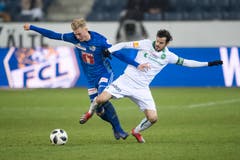 Marvin Schulz, defensives Mittelfeld, Note 4,5.Macht seine Sache erneut ordentlich, gibt gute Zuspiele, aber auch unnötige zu Spielern im Offside. (Bild: Urs Flüeler / Keystone (Luzern, 16. Dezember 2018))