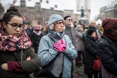 Innehalten für die Opfer des Anschlags. (Bild: AP Photo/Jean-Francois Badias, Strassburg, 16. Dezember 2018))