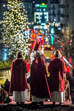 Der Auszug des Hofsamichlaus findet schon seit mehr als 100 Jahren statt. (Bild: Pius Amrein (Luzern, 02. Dezember 2018))