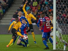 Basel und die Young Boys boten sich einen intensiven und unterhaltsamen Spitzenkampf mit dem besseren Ende für die Gäste aus Bern (Bild: KEYSTONE/GEORGIOS KEFALAS)