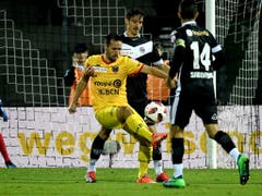 Raphaël Nuzzolo sicherte mit zwei herrlichen Freistoss-Toren Neuchâtel Xamax einen Punkt in Lugano (Bild: KEYSTONE/TI-PRESS/SAMUEL GOLAY)