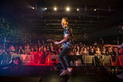 Leadsänger Stefan Buck in Action. (Bild: Dominik Wunderli (22. Dezember 2018)
