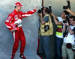 Michael Schumacher (Ferrari) bei einem Pressetermin in Australien. (Bild: Keystone/EPA/Kerim Okten, 6. März 2005)