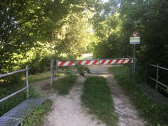 Grüne Landesgrenze Schweiz/Frankreich ausserhalb Genfs. (Bilder Kurt Liembd)