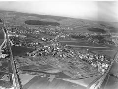 Grosse Landreserven im Westen der Stand Bern. Luftaufnahme von Bümpliz aus dem Jahre 1934. (Bild: zvg/Stadt Bern)