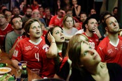 WM-Spiel Schweiz gegen Serbien im Brauhaus Sternen in Frauenfeld. (Bild: Donato Caspari)