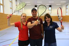 5. bis 6. Mai: An den Schweizer Meisterschaften in Bonaduz sorgten die Speed-Badminton-Spieler Anja Grässli, Yvonne Niedhart und Emanuel Meier (Rheintal Speeders) für vier Goldmedaillen. Bild: Robert Kucera