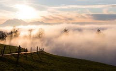 Sonnenuntergang auf dem Zugerberg. (Bild: Daniel Hegglin (Zugerberg, 28. Dezember 2018))