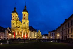 Der Klosterplatz am ersten Advent. (Bild: Daniel Widmer)