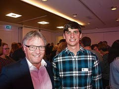 Baudirektor Josef Niederberger (links) und Eric Waber. (Bild Kurt Liembd (Oberdorf, 30. November 2018))