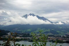Regen über Luzern, vom Dietschiberg aus gesehen. (Bild: Josef Habermacher, 3. Dezember 218)