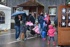 Adventsmarkt in Kirchberg. (Bild: Beat Lanzendorfer, 02.12.2018)